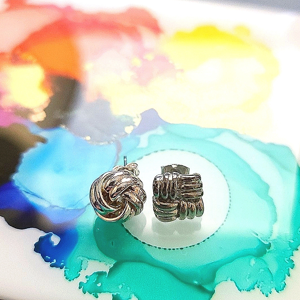 9/20 TWIST EARRINGS